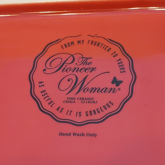 The Pioneer Woman Toni Pattern Vintage Butter Dish - Picture 9 of 9